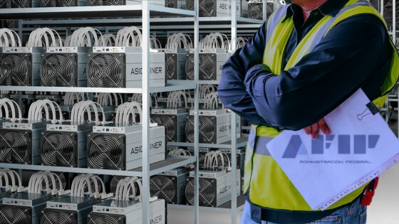 AFIP desarticuló granja de minería de Bitcoin con equipos no declarados
