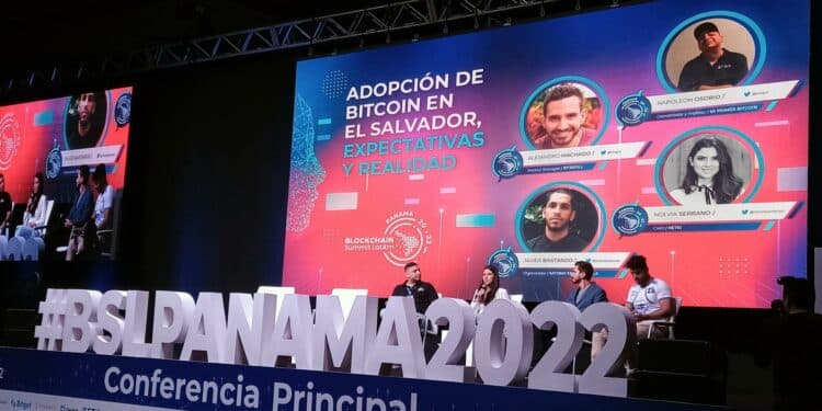 Cómo se relaciona Bitcoin con entidades públicas y privadas, el eje en el segundo día de la Blockchain Summit Latam 2022. Fuente: Fernando Clementín - CriptoNoticias