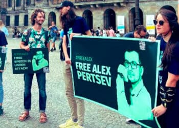 Protesta por la liberta de Alex Pertsev