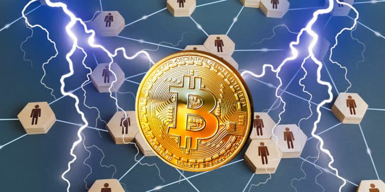 Concepto de Internet con Bitcoin y relámpagos que representan Lightning Network