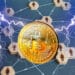 Concepto de Internet con Bitcoin y relámpagos que representan Lightning Network