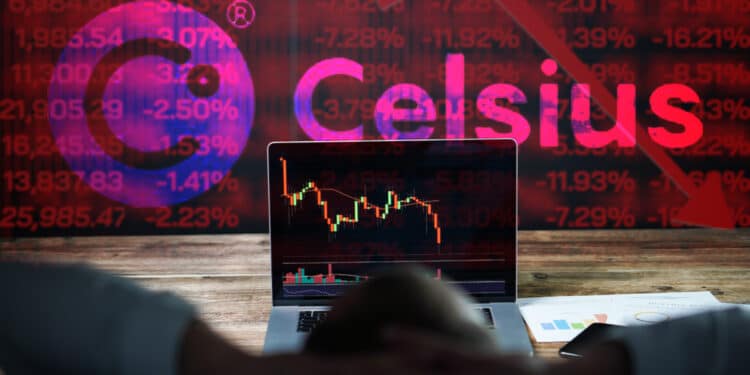 Logo de Celsius y velas de trading rojas.