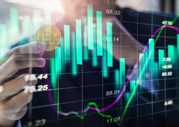 Continúa el apalancamiento para invertir en criptomonedas, según muestra el reporte de CoinEx y TokenInsight. Fuente: Phongphan Supphakank/ stock.adobe.com