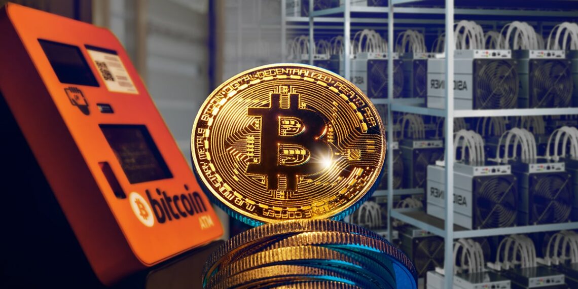 moneda de bitcoin con cajero automático y granja de mineros asic en el fondo