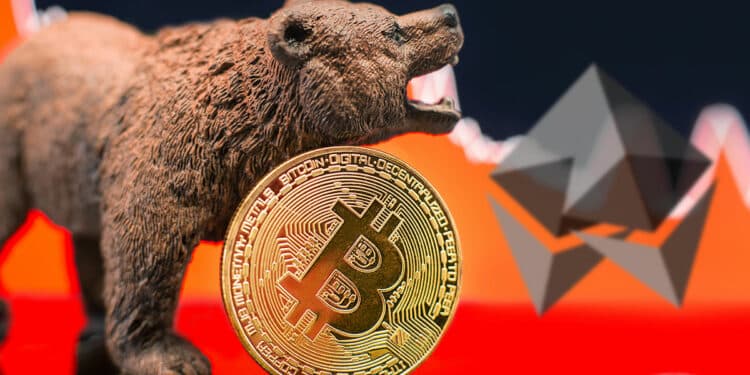 Bitcoin y oso representando mercado a la baja con Ethereum representando Merge al fondo