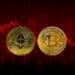 monedas de bitcoin y ethereum sobre gráfico de precio bajista en rojo