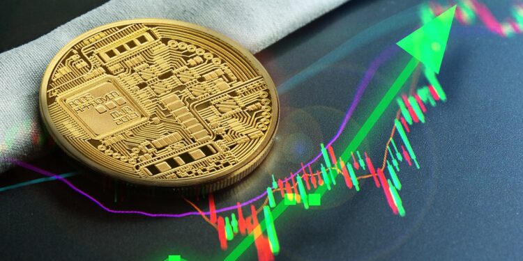 criptomoneda sobre mesa con gráfico de precio alcista en el fondo