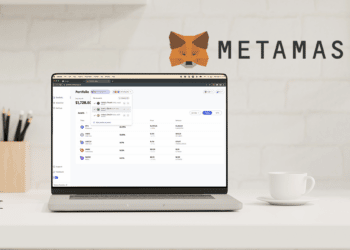 Portafolio de Metamask junto a su logo.