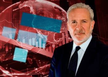 Peter Schiff con fondo rojo y logo de FTX