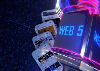 bloque digital con Web 5 y aplicaciones móviles en el fondo