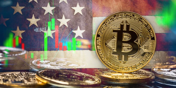 Bitcoin junto a bandera de Estados Unidos.