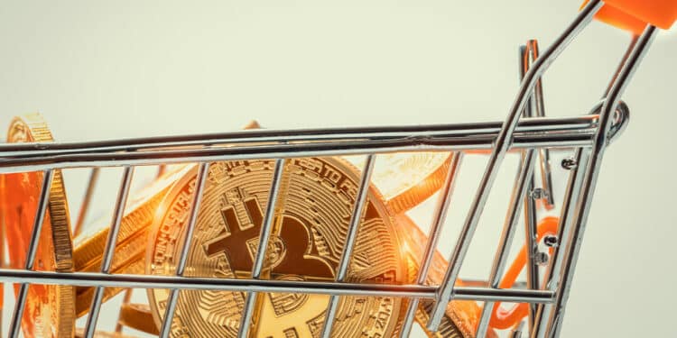 Bitcoin en carrito de supermercado