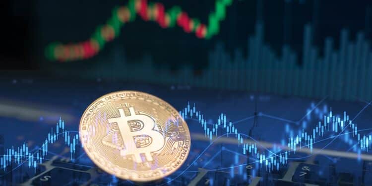 moneda de bitcoin sobre computadora con gráfico de precio superpuesto y gráfico de mercado en el fondo