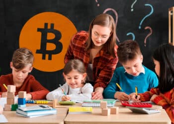 Escuela en El Salvador en donde enseñan sobre bitcoin.