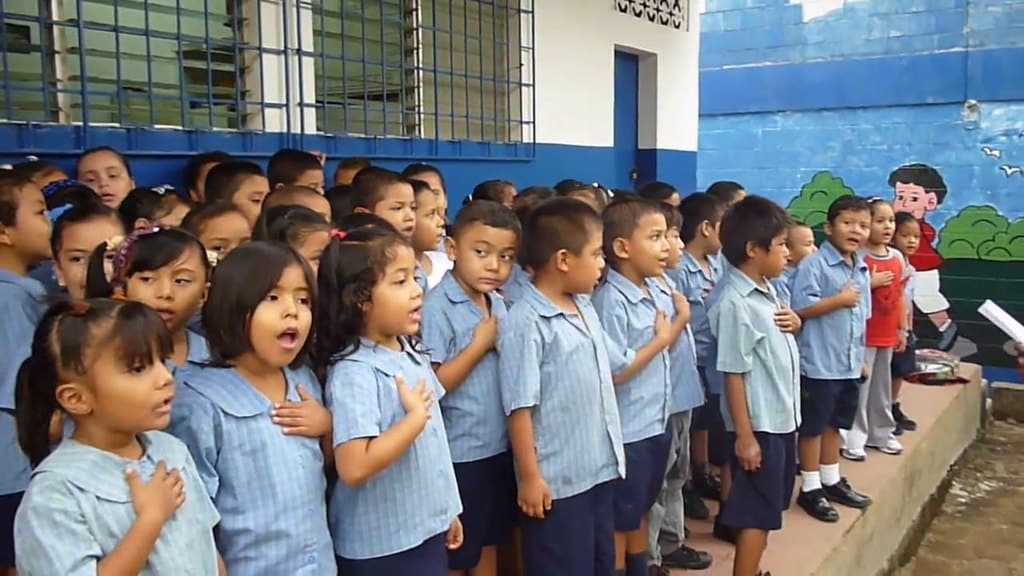 Escuelas de El Salvador.