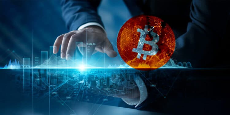 Inversionista con fondo de inversiones y logo de BTC