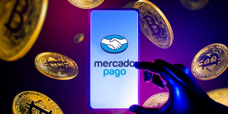 Mercado pago junto a bitcoins.