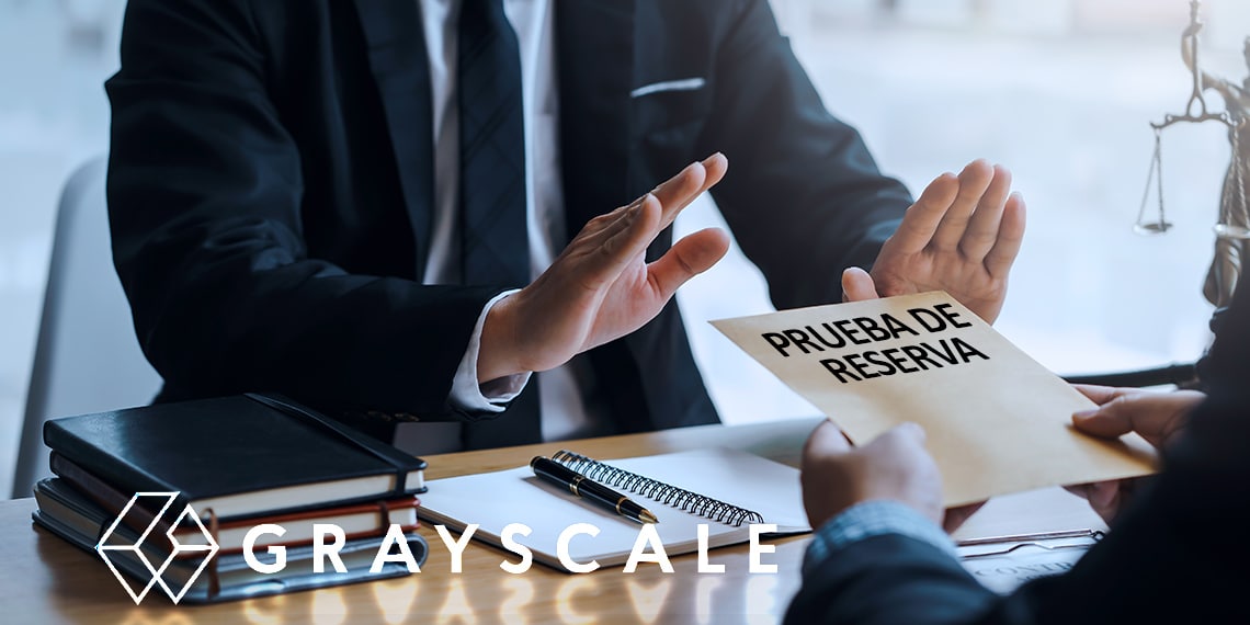 Grayscale rechaza hacer prueba de reserva pese a la presión del ecosistema