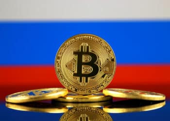 bitcoin y bandera de rusia