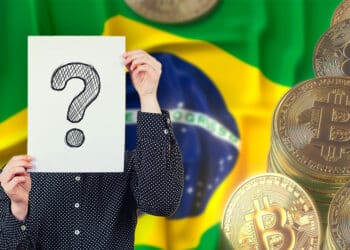 Bandera de Brasil con BTC y persona con signo de interrogación