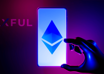 Celular con ethereum junto a logo de Paxful.