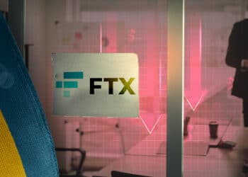 bandera de Las Bahamas con empleado dejando oficina con logo de FTX y gráfico de caida en superpuesto