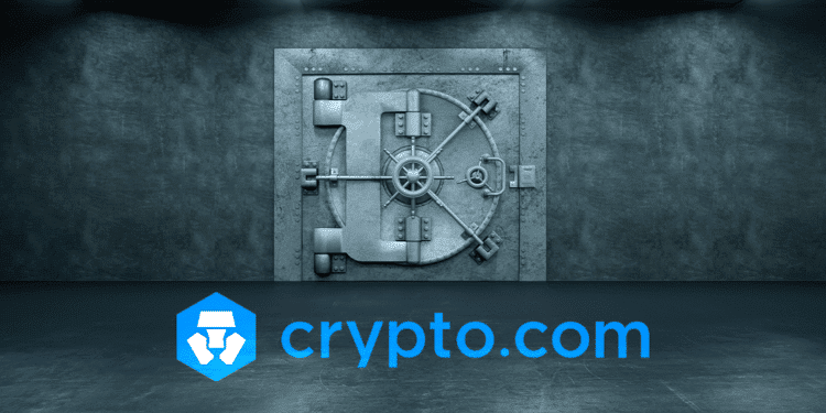 Bóveda junto a logo de crypto.com.