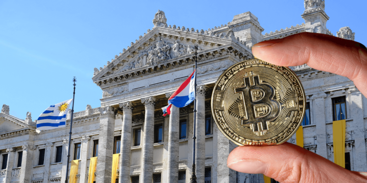 Senado de Uruguay junto a bitcoin.