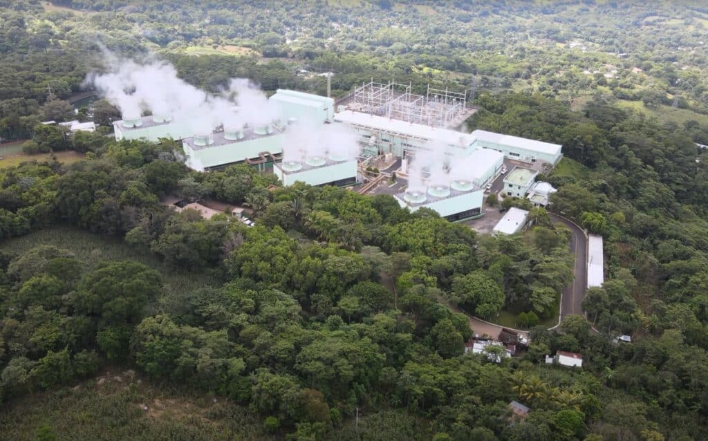 Energía geotérmica en El Salvador.