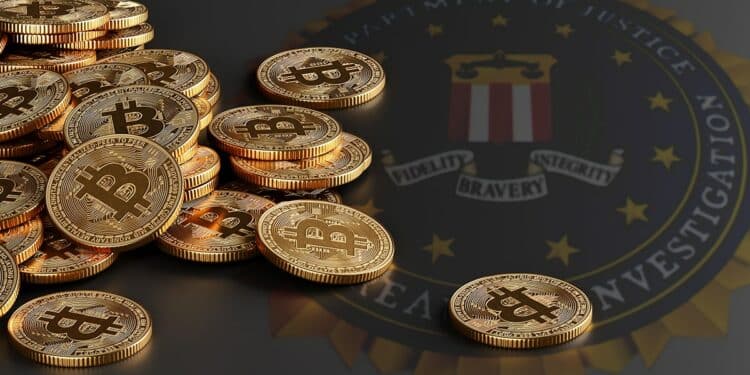 Monedas de bitcoin sobre mesa con logo del FBI