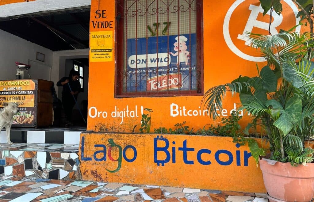 Local aceptando bitcoin como método de pago.