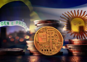 Los dos países más grandes de Sudamérica podrían crear una moneda común si este proyecto avanza. Composición por CriptoNoticias. nonar; Maksym Kapliuk; rarrarorro; Vladimir Sazonov/ stock.adobe.com