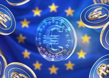 monedas de euro digital cayendo con bandera de la comunidad europea en el fondo