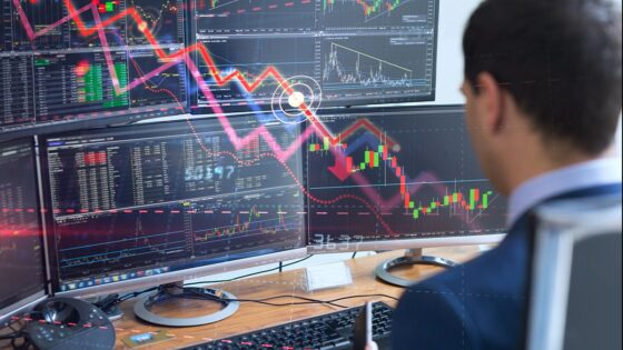 Radar de altcoins: el mercado retrocede y los traders pierden dinero