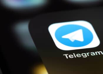 aplicación de Telegram en dispositivo móvil