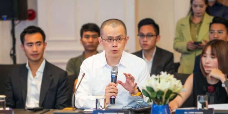 CZ hablando en la Vietnam NFT Summit 2022