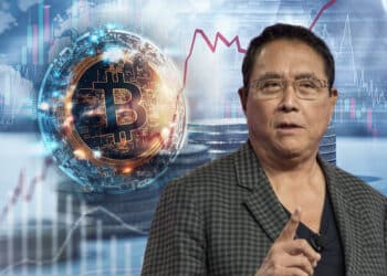 Kiyosaki junto a bitcoin.