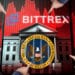 manos señalando logo de la SEC sobre edificio con grafico cayendo en rojo y logo de Bitrex en el fondo