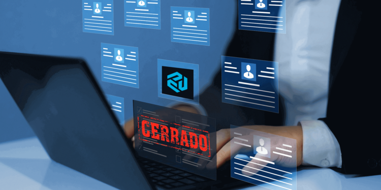 Cuentas, logo de Wallbit Pay y cartel de cerrado