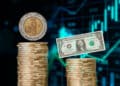Peso mexicano superior al dolar.