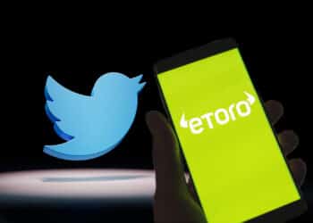 Etoro y twitter.