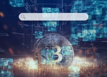 barra de buscador sobre red digital de bloques con moneda de bitcoin en el fondo