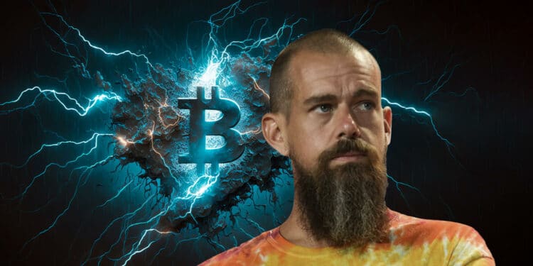 Jack Dorsey junto a bitcoin lightning.