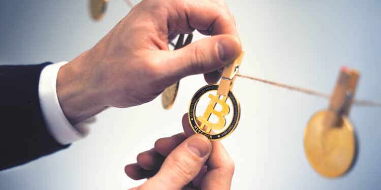Lavado de bitcoin.