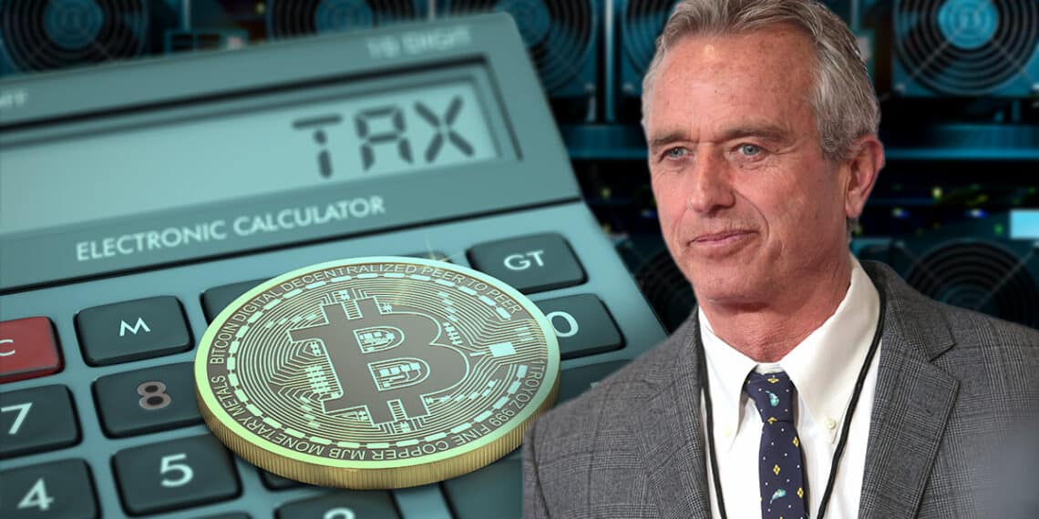 Robert Kennedy Jr. junto a moneda de bitcoin sobre calculadora calculando impuestos con equipos de minería en el fondo