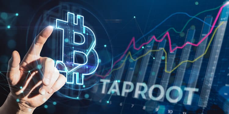mano seleccionando bitcoin digital con grafico de taproot en ascenso en el fondo