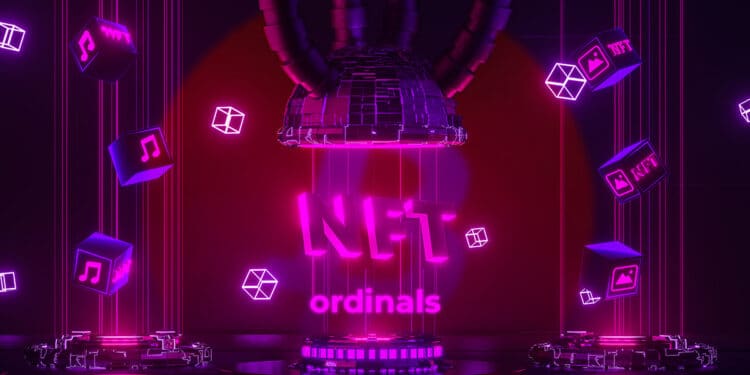 NFT en plataforma digital con logo de bitcoin en el fondo