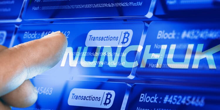 mano seleccionando transacciones de bitcoin con logo de nunchuk superpuesto