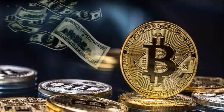moneda de bitcoin con billetes de dólares flotando en el fondo
