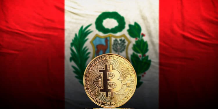 Bitcoin y bandera de Perú.